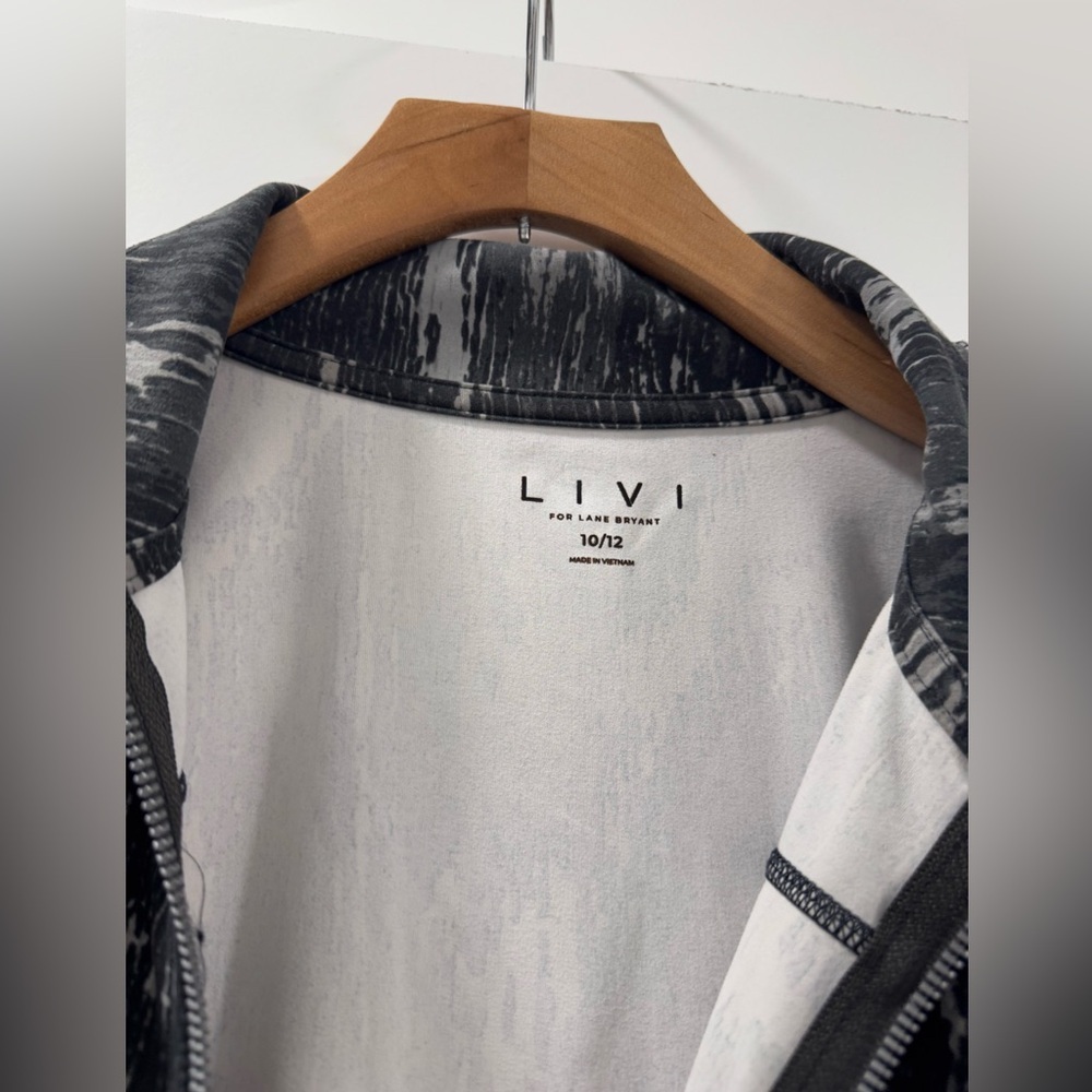 LIVI grey zip up jacket size 10/12 - Picture 4 of 8